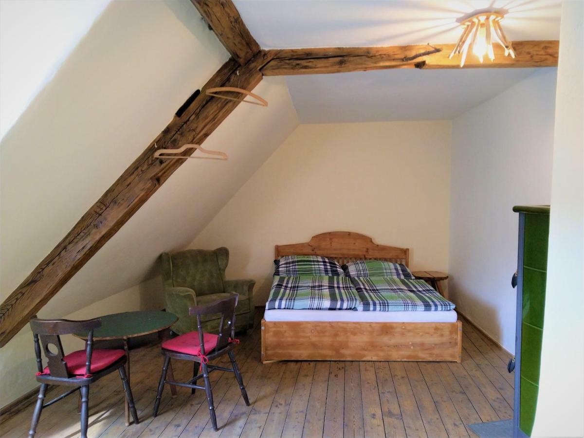 Lazy River Hostel Локет Екстериор снимка